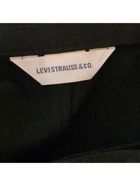 Levi's vintage 1985 black straight leg pants